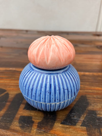 Rille bonbonniere blå